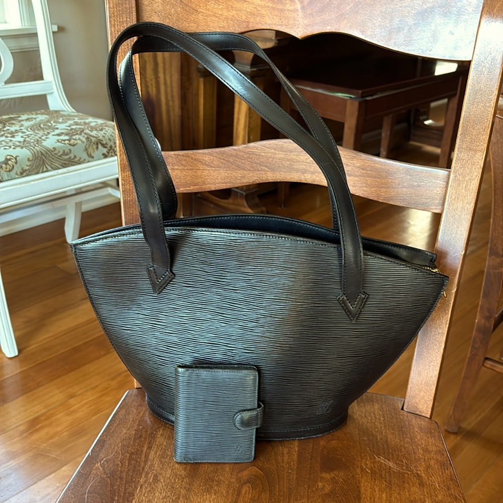 ✅AUTHENTIC LOUIS VUITTON EPI LEATHER MACTHING SET